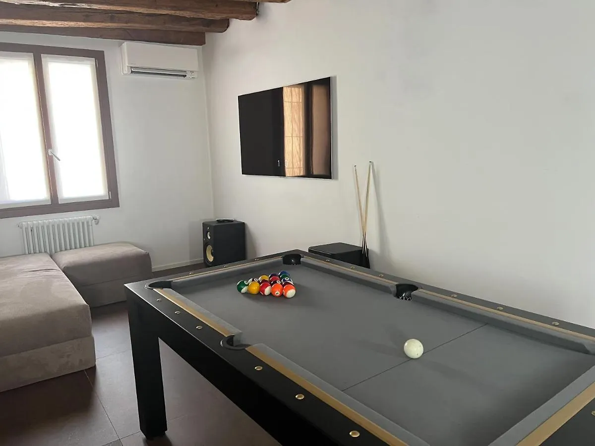 Venice Luxury Suite - Private Jacuzzi And Design